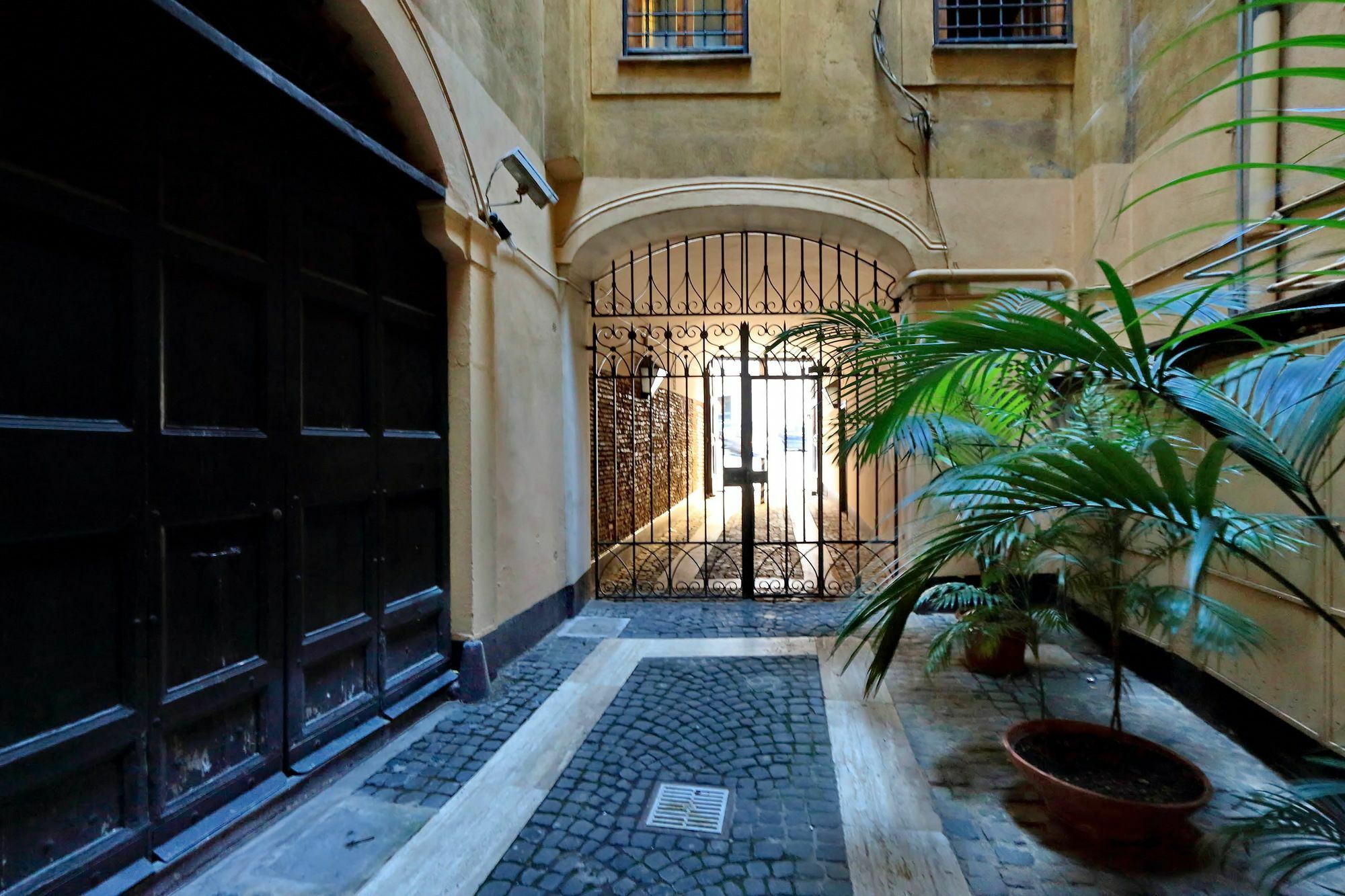 Triton Place Roma Exterior foto